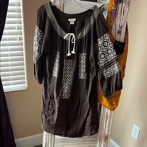 Women’s Brown SUNDANCE Embroidered Top